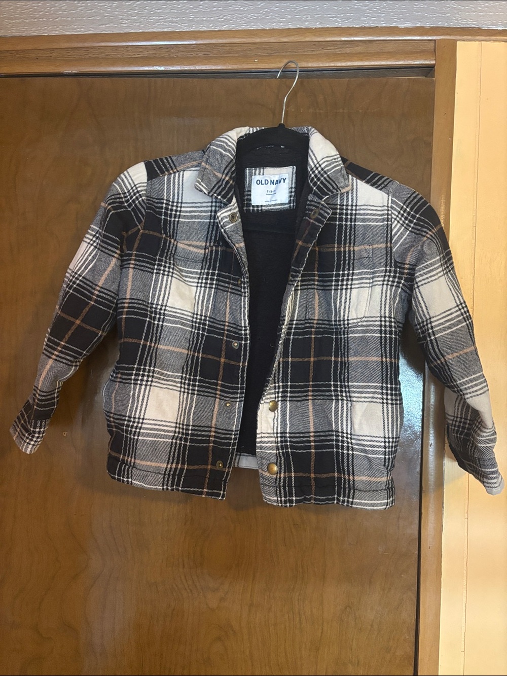 Old Navy Kids Plaid Sherpa-Lined Jacket - Black & Cream